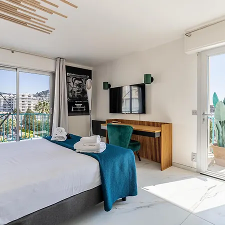 Modern - 3br- 6p - Croisette Cannes