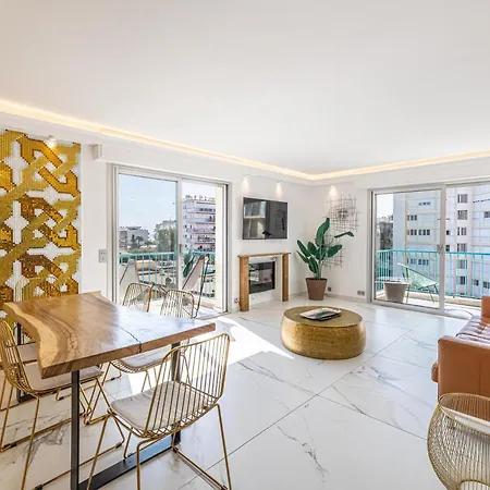 Modern - 3br- 6p - Croisette *