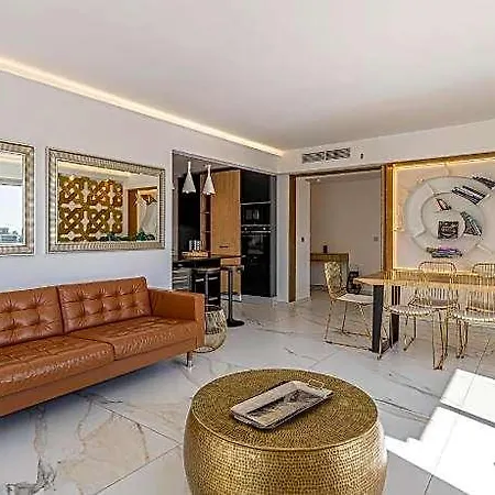 Modern - 3br- 6p - Croisette